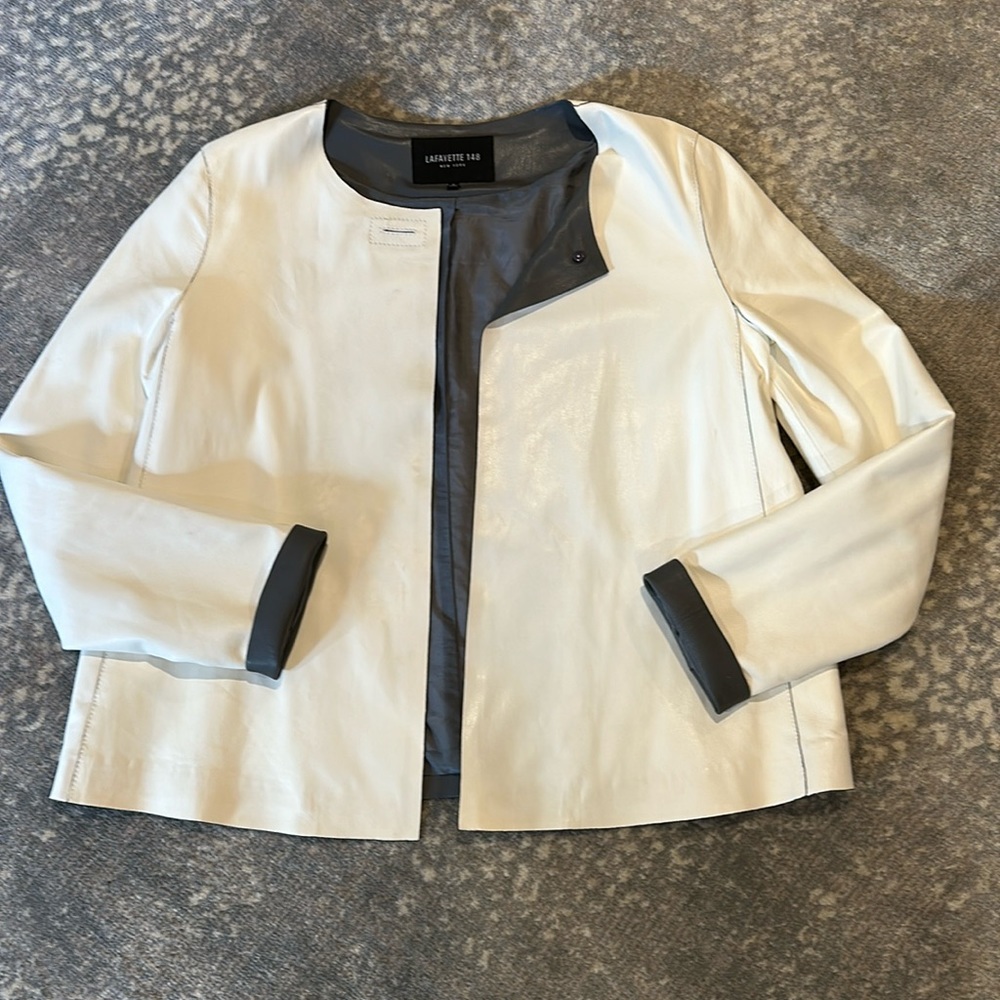 LAFAYETTE 148 NEW YORK WHITE AND DARK GREY LAMB SKIN JACKET SIZE S